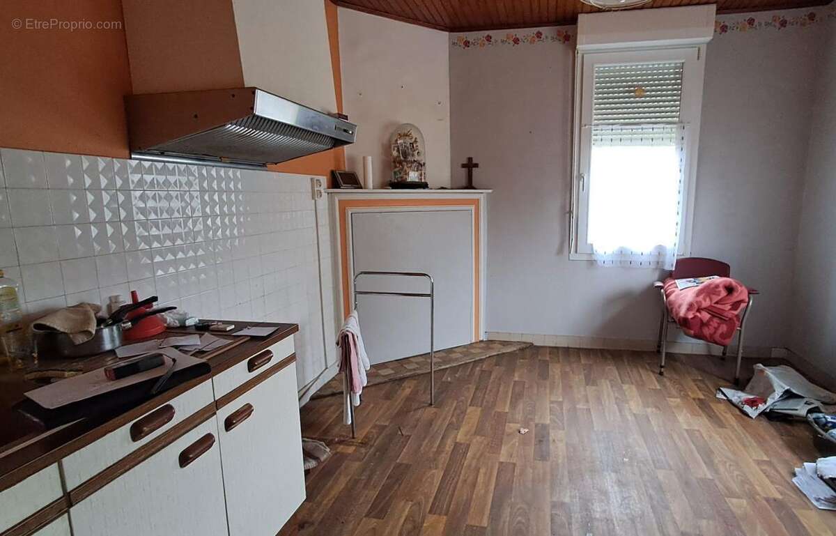 Maison à LALLEU