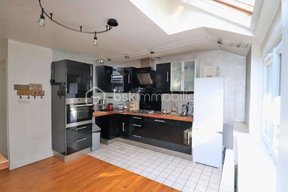 Appartement à MAISSE