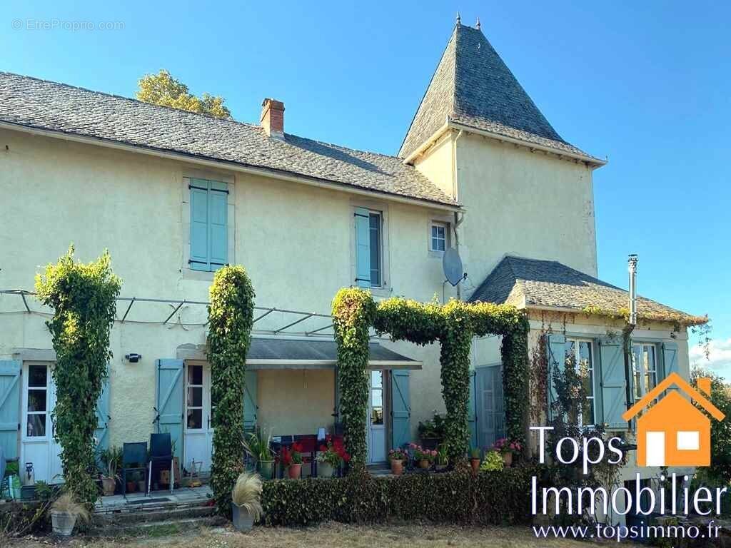 Maison à VAILHOURLES