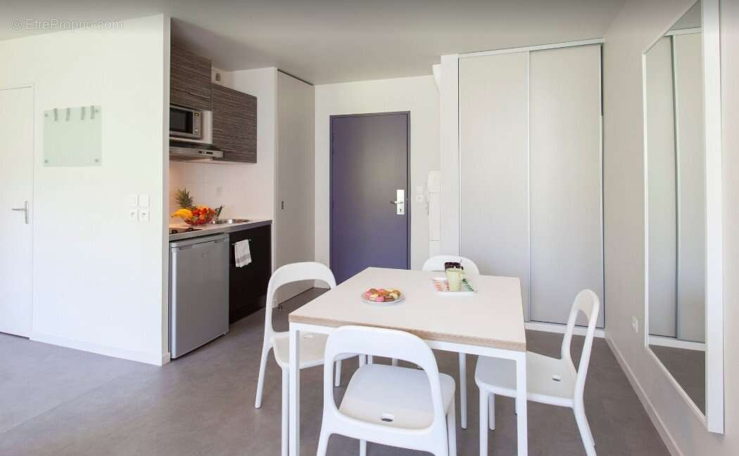 INVESTISSEMENT LOCATIF  Saint-Cyr-l'École  Résidence Étudiante L'Aéronat - 6,34 % de rentabilité - photo 4