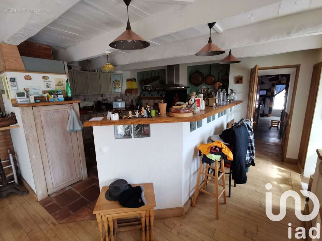 Maison 173 m² à Curvalle  - photo 6