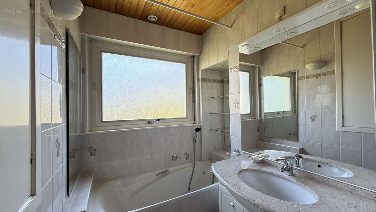 Maison à TAINTRUX