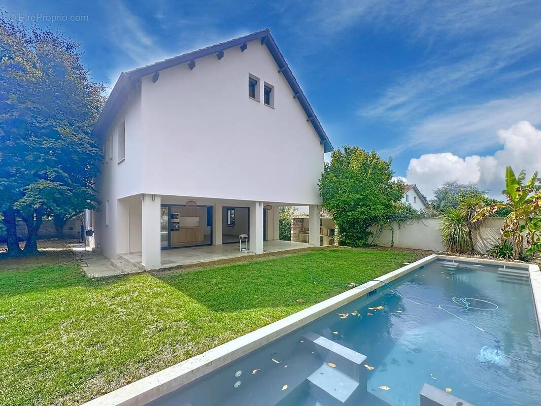 Photo 1 - Maison à CAHORS