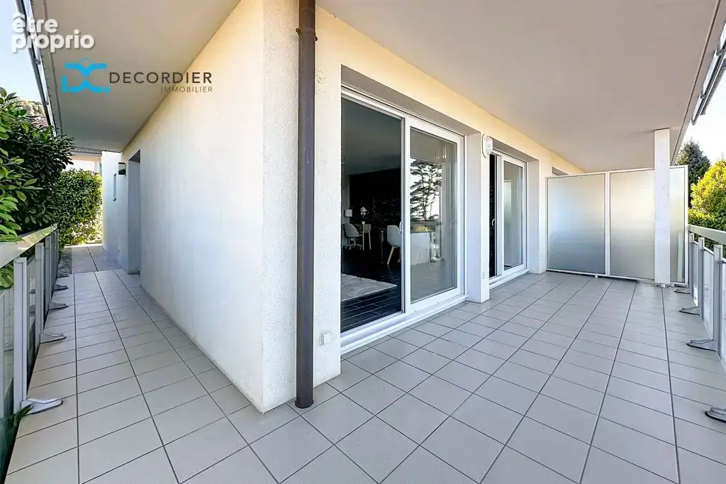 Appartement t3 neuvecelle avec vue lac - photo 5