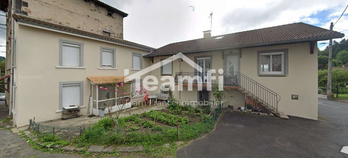 Maison à LA MONNERIE-LE-MONTEL