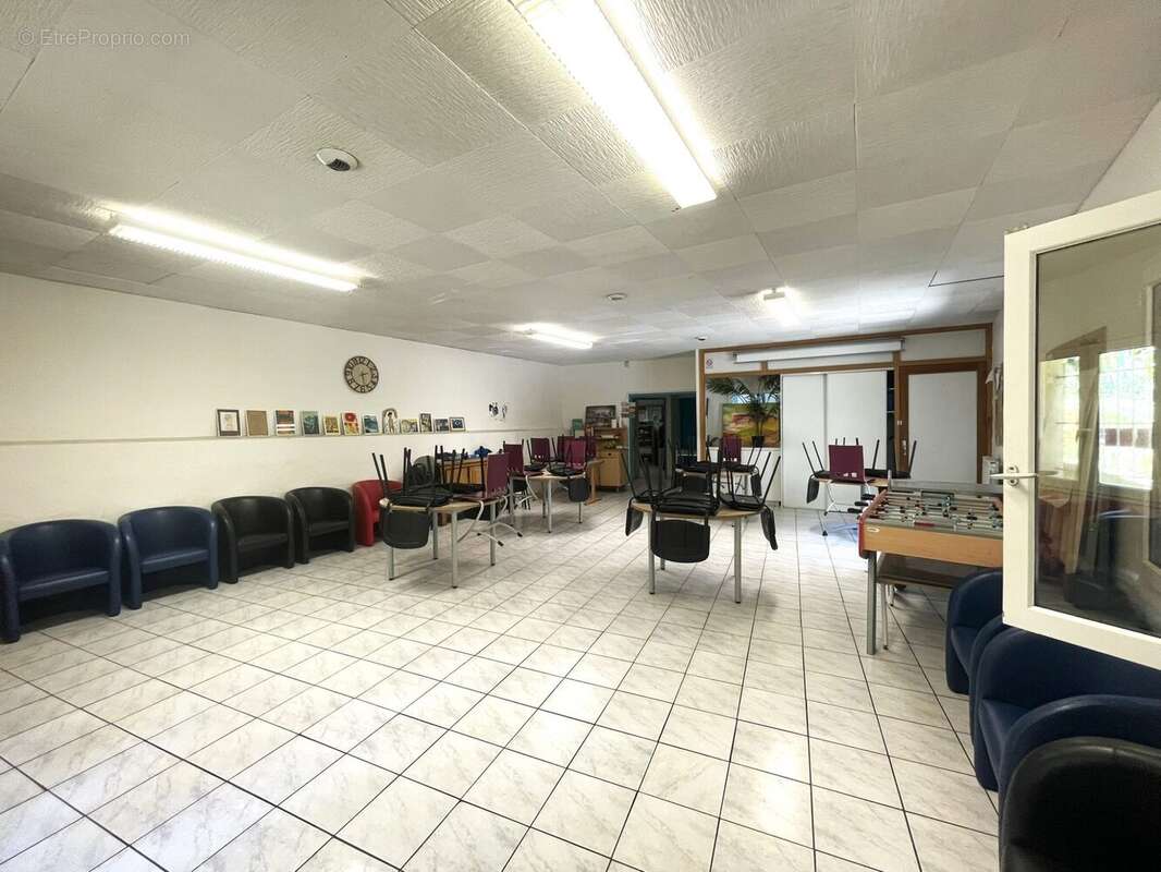 Commerce à MARSEILLE-14E