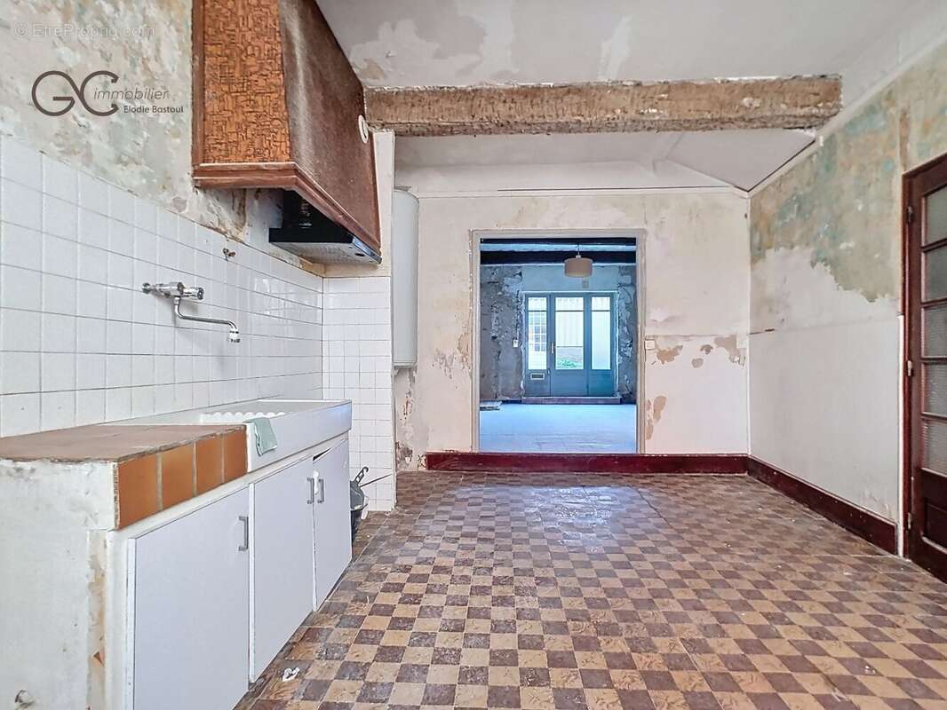 Maison à SAINT-CHINIAN