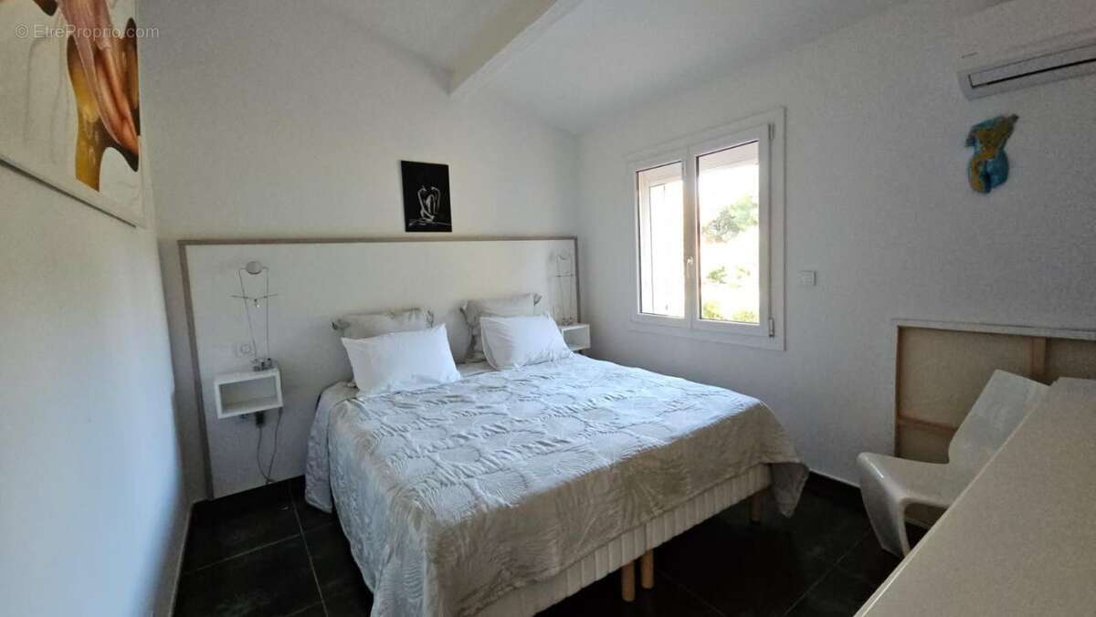 Maison à SIX-FOURS-LES-PLAGES