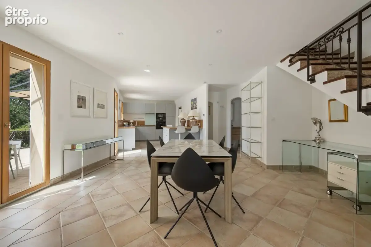Maison 179 m² à Roquebrune-Cap-Martin  - photo 4