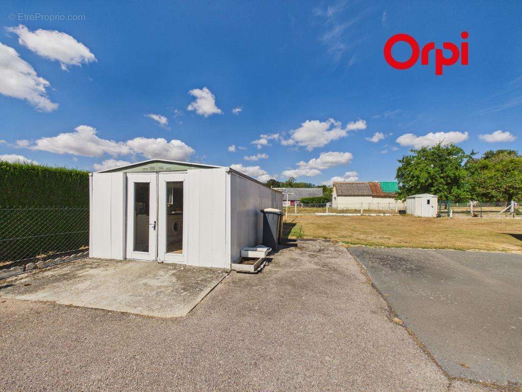 Maison THIBERVILLE 4 pièces 90 m² - photo 16