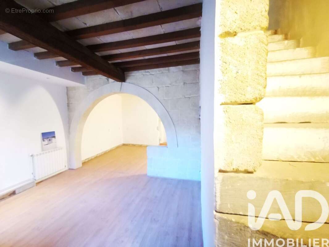 Photo 9 - Appartement à GALLARGUES-LE-MONTUEUX