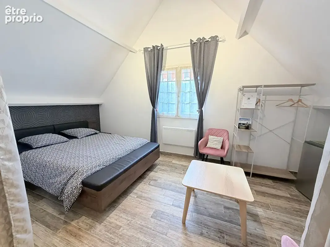 Superbe pavillon de maçon lumineux de 370 m² - terrain de 3 680 m² - activité de chambres d'hôtes ! - photo 14