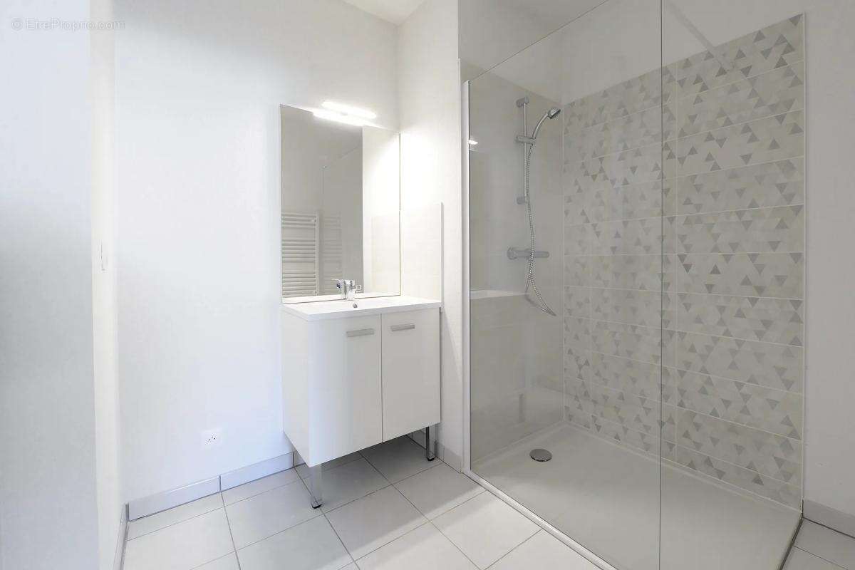 Appartement à RAMONVILLE-SAINT-AGNE