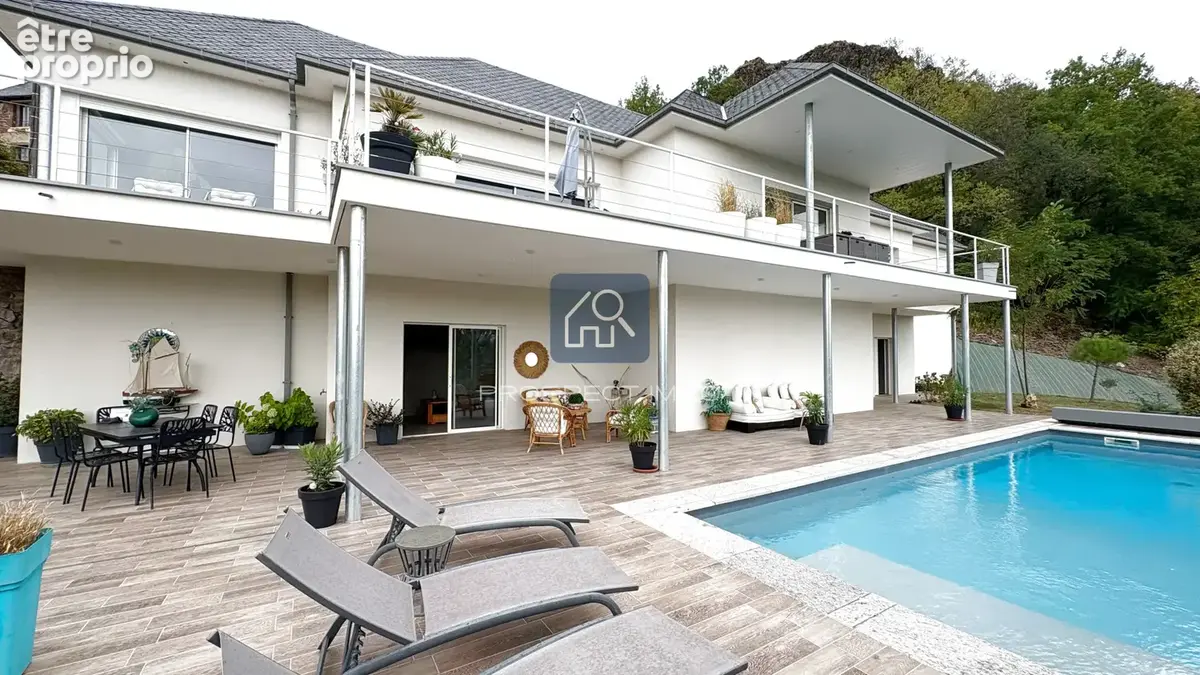 Villa contemporaine avec piscine et vue panoramique - photo 2