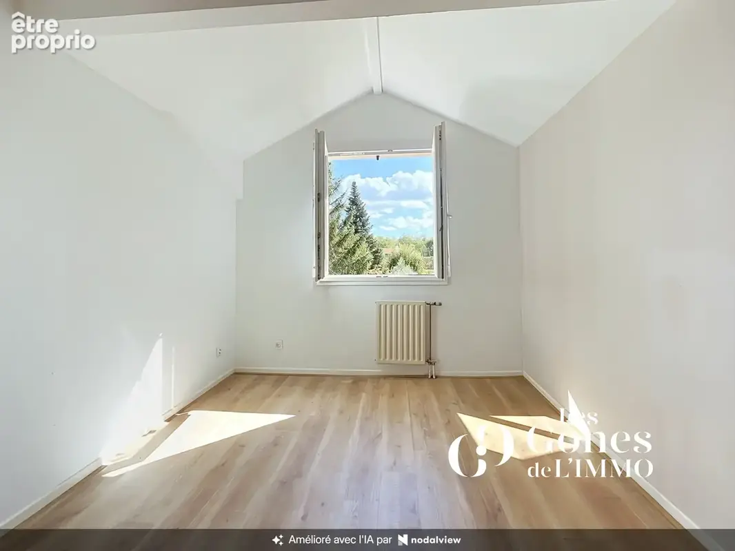 Maison 5 chambres,  familiale au calme   Double garage, sous sol , Secteur Bruissin - photo 7