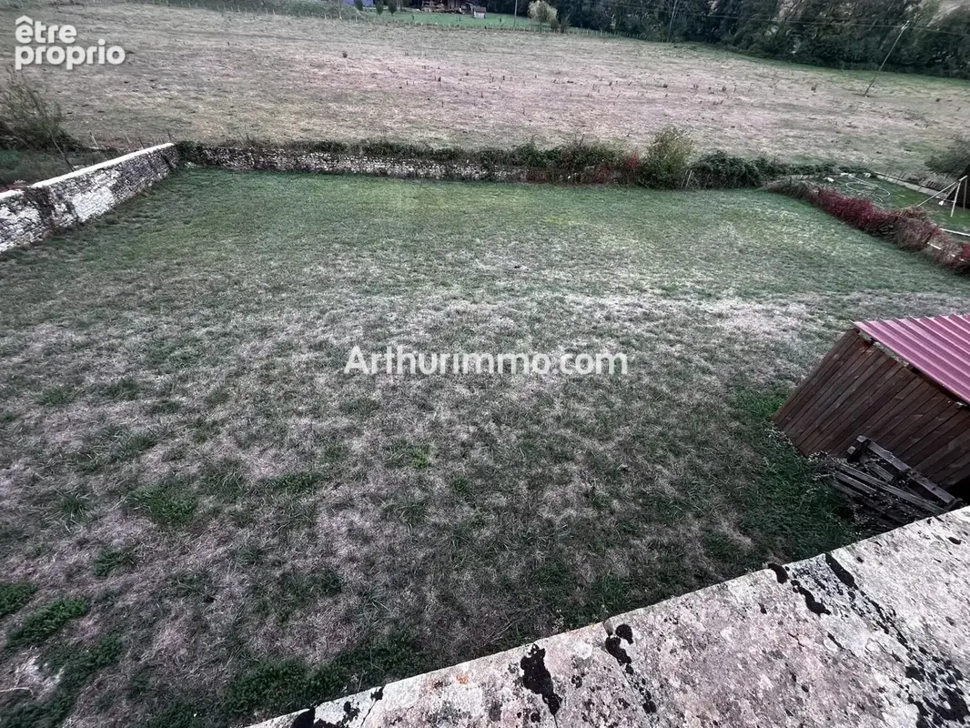 Maison en pierre avec fort potentiel, idéale investissement - photo 19