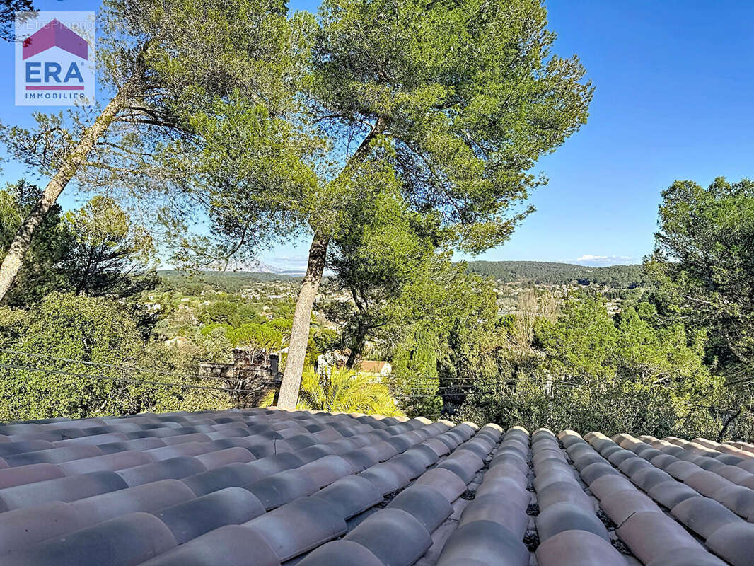 Maison à BOUC-BEL-AIR