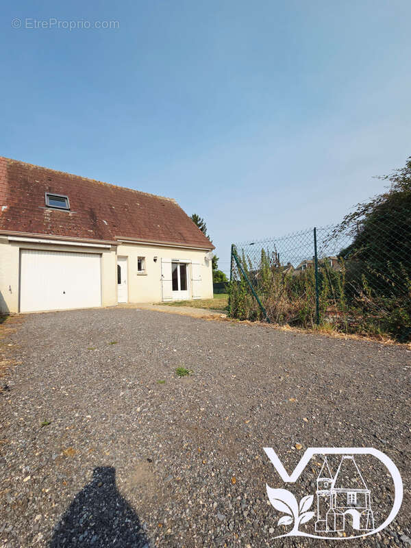 Pavillon avec garage axe st just/beauvais - photo 2