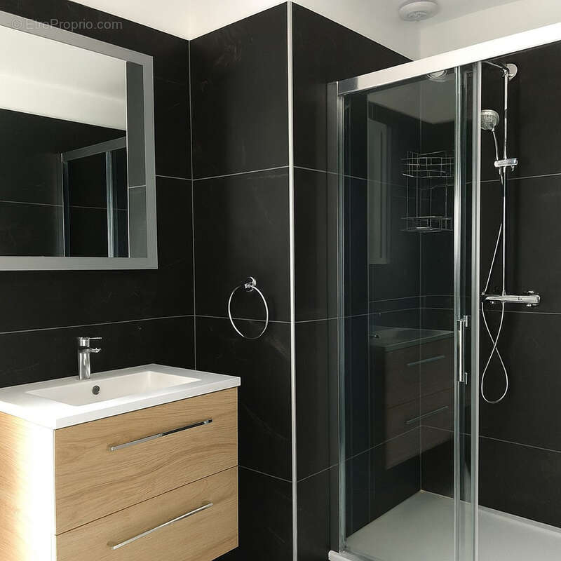Appartement à CASTELNAU-LE-LEZ