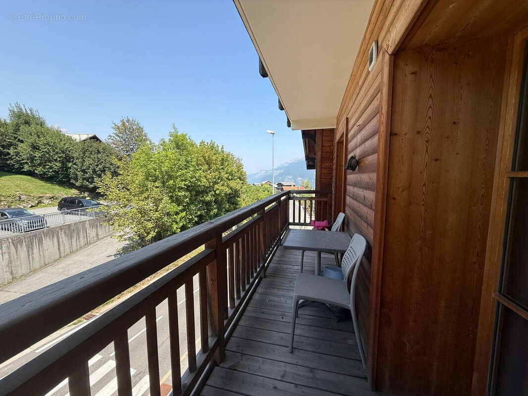 Combloux 74920, studio meuble avec balcon et parking en sous sol - photo 12