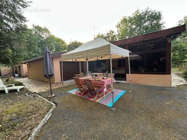 façade est - Maison à VENSAC