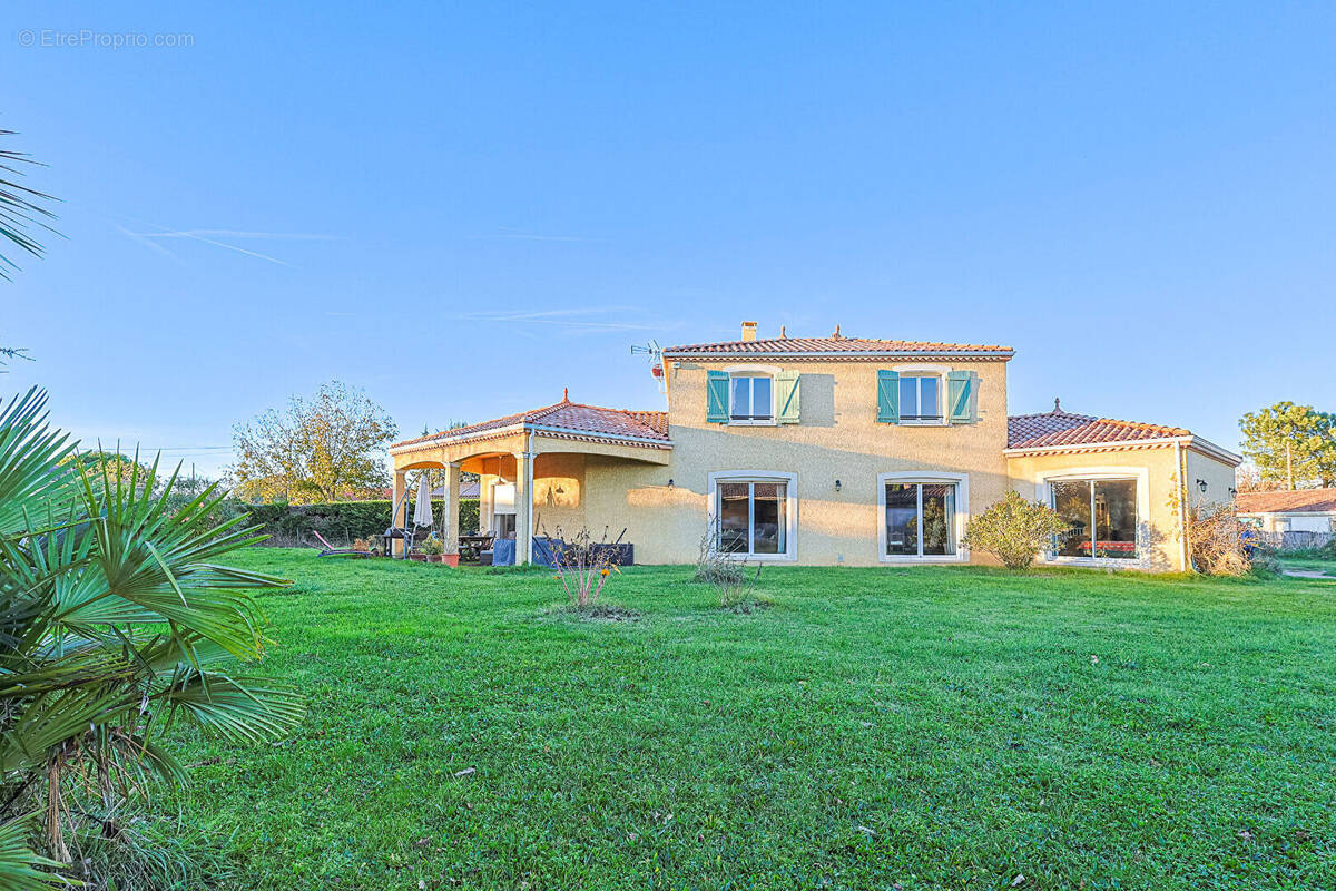 Maison à SAINT-JORY