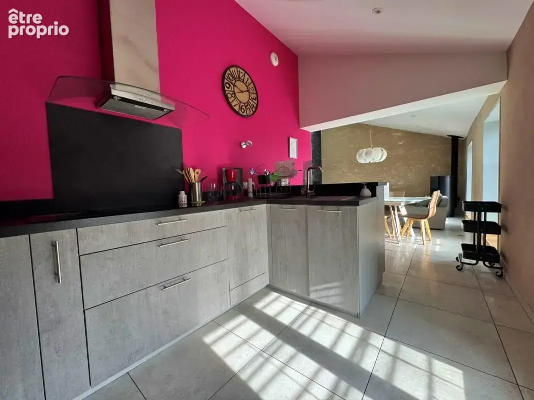 Immeuble de rapport comprenant 2 appartements et une salle de réception proche de CHARMES (88) - photo 7