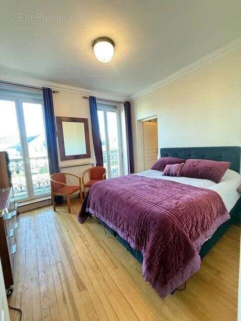 Appartement à LAMORLAYE