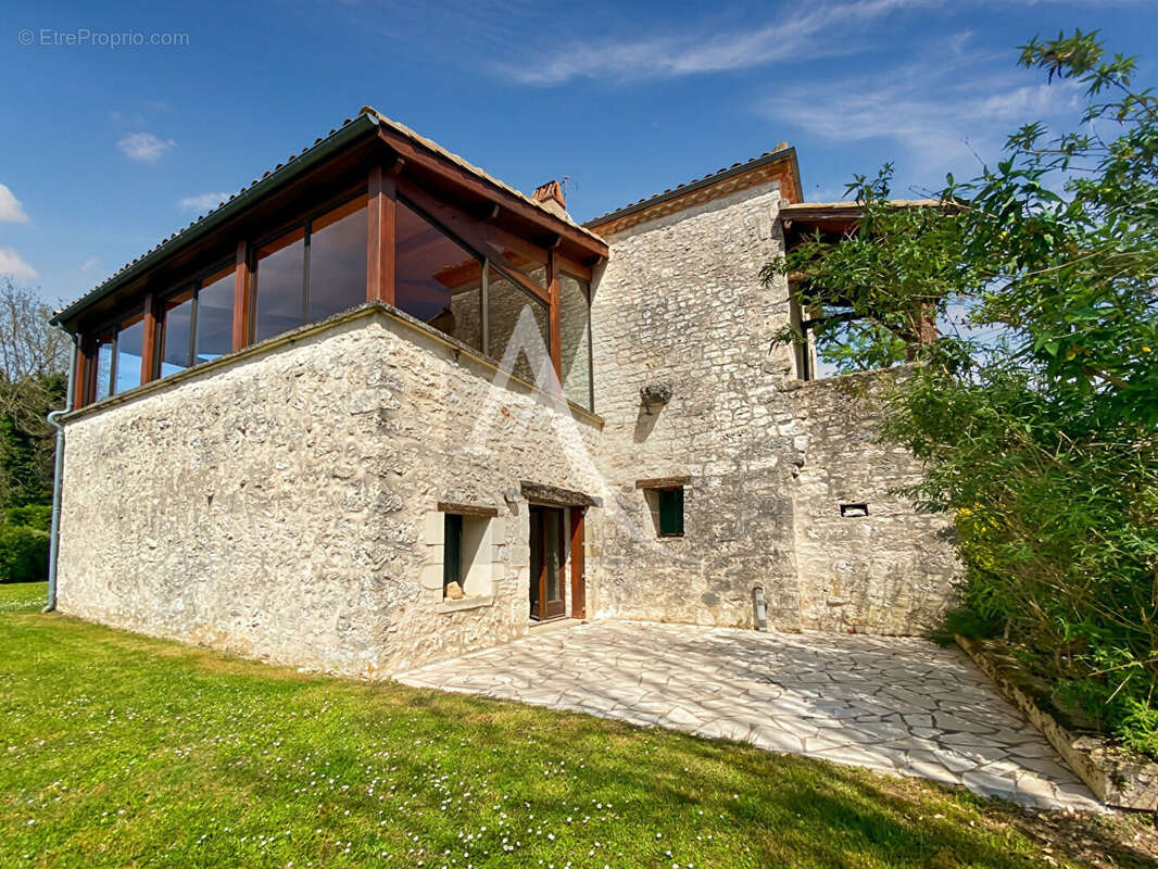 Maison à TOURNON-D&#039;AGENAIS