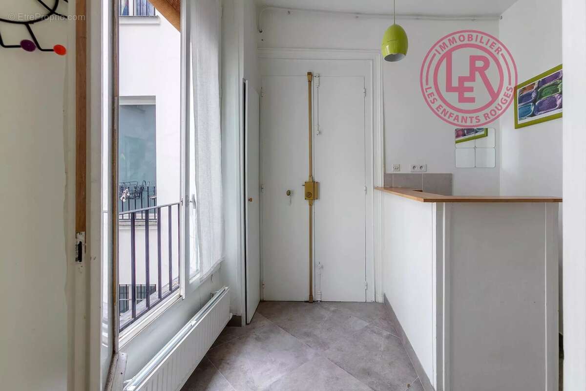 Appartement à PARIS-3E