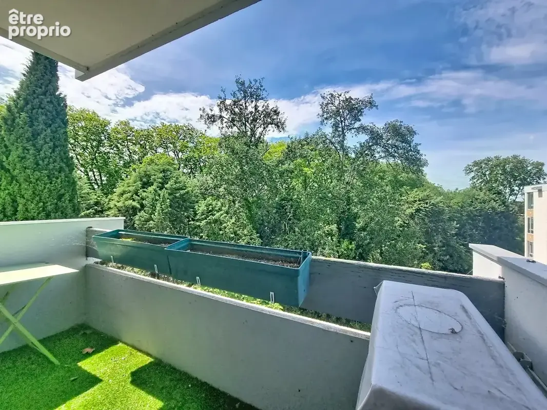 T3 dernier etage - en parfait etat - photo 6