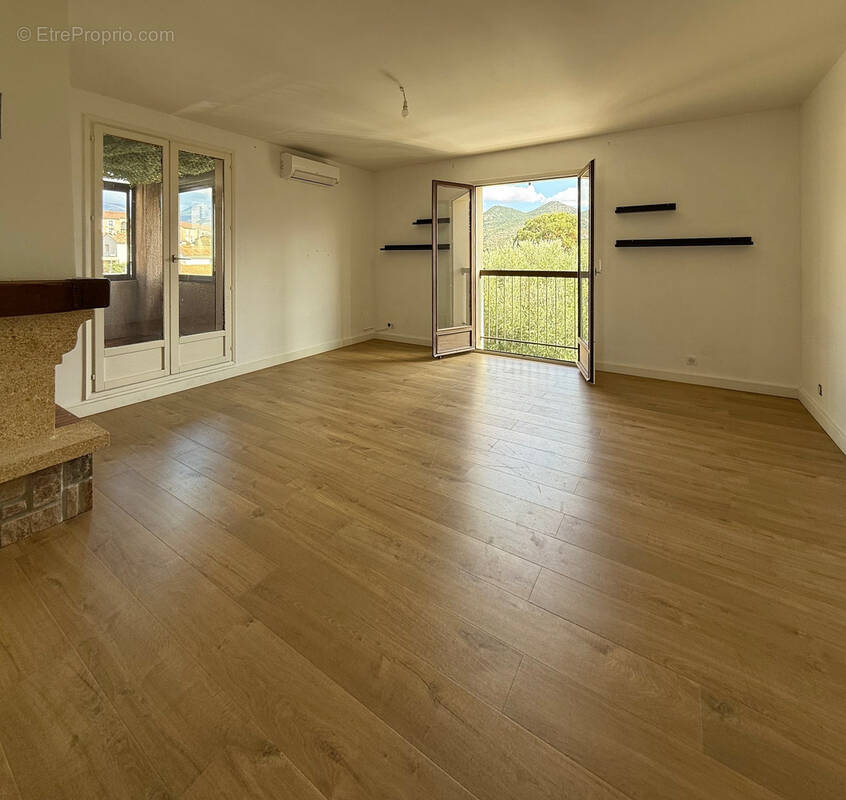 Appartement à SAINT-FLORENT