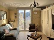 Appartement à MARSEILLE-5E