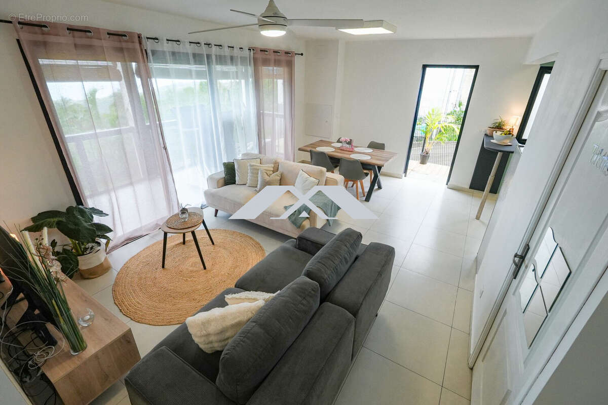 Maison 101 m² à Saint-Joseph  - photo 3