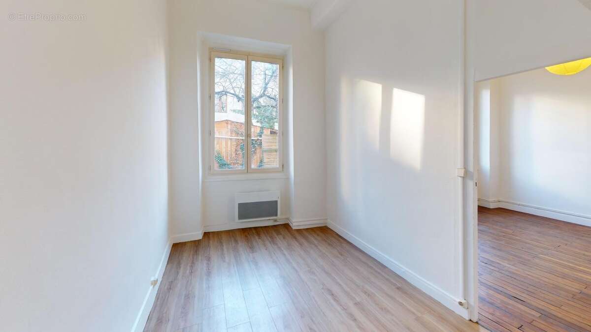 Appartement à LYON-1E