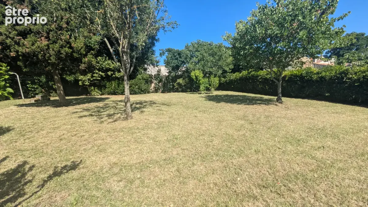Rochefort Centre - Appartement T2 de 58 m² avec cellier - photo 15
