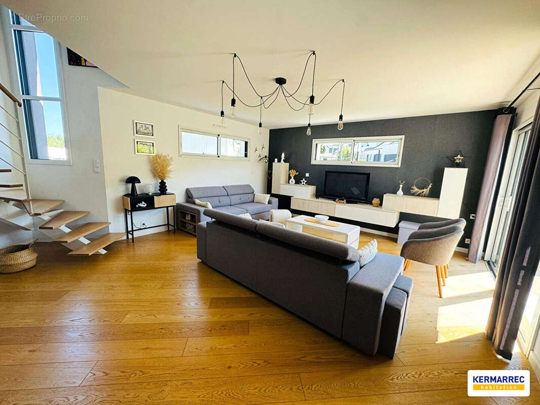 A VENDRE Maison 7 pièces à VITRÉ 199 m² - 624 000  HAI - photo 9