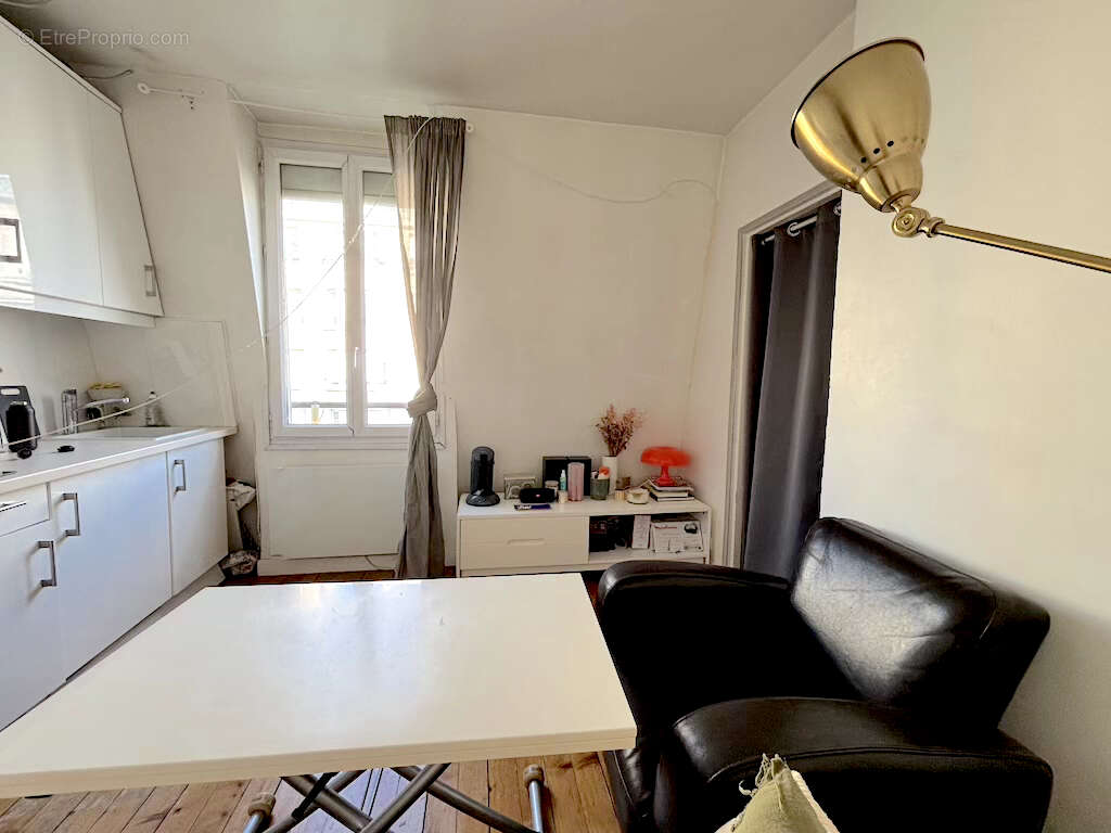 Appartement à PARIS-12E