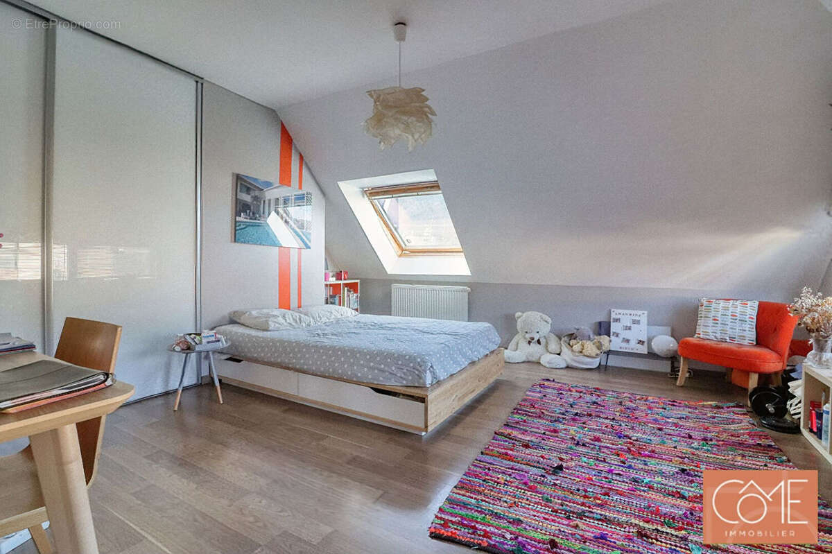 À vendre - saint-gregoire (35760) - quartier champ daguet - maison 5 chambres - 168,66 m² hab.et 185,69m² au sol. - terrain 500  - photo 5
