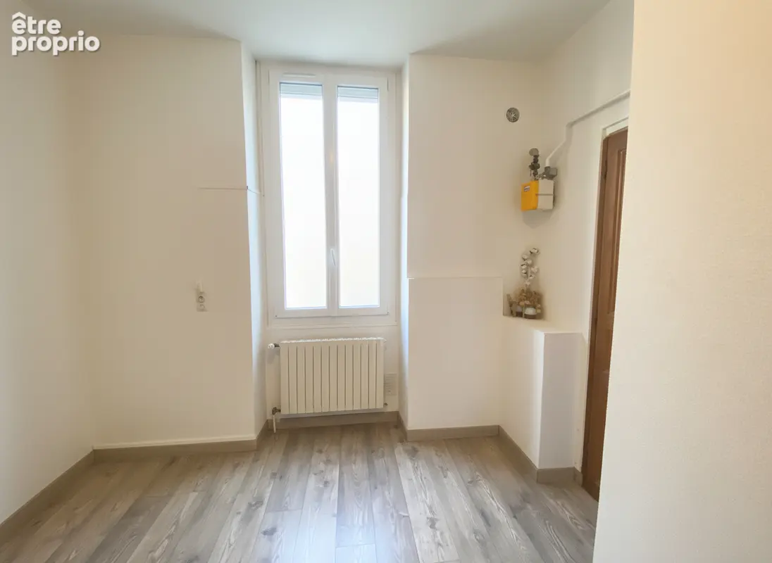 Lots de 2 LOCAUX PROFESSIONNELS DIJON 3 Pièces 45.07 m² + studio 20m² + bûcher +2 caves - photo 3