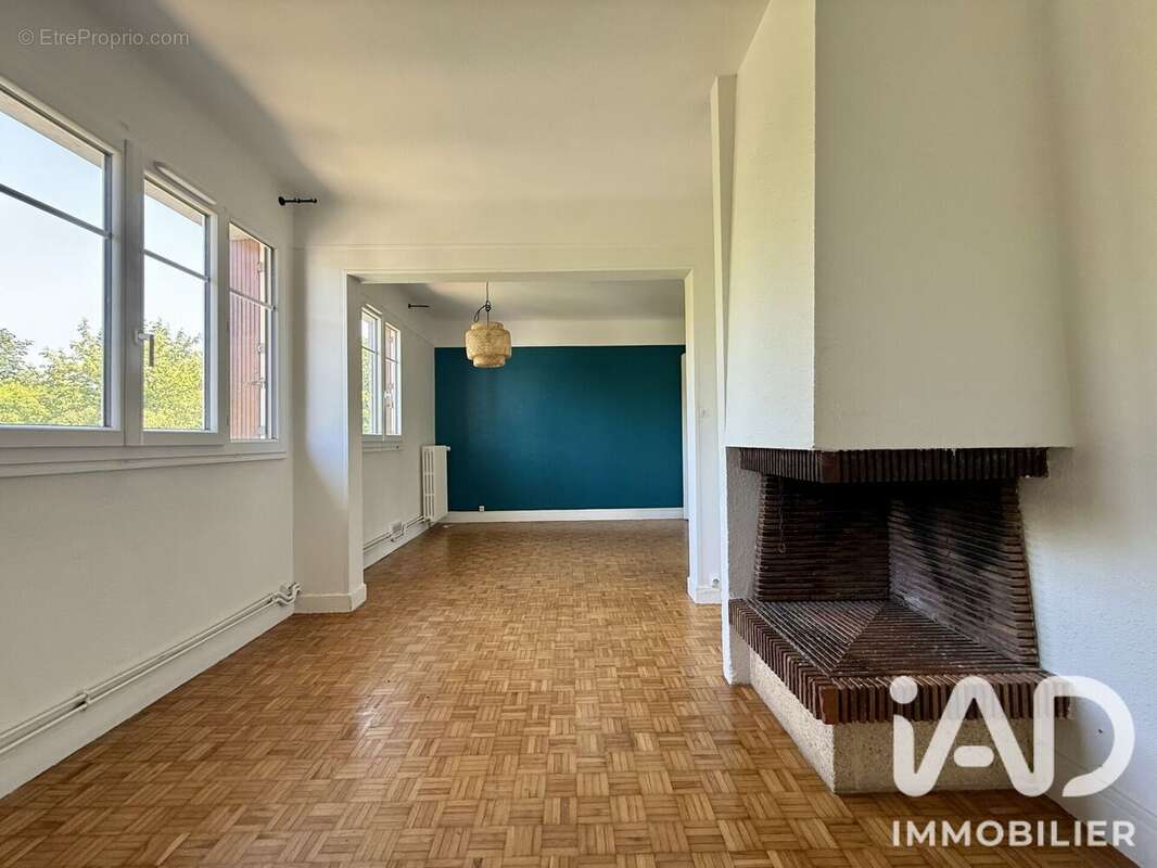 Appartement 68 m² à Brunoy  - photo 2