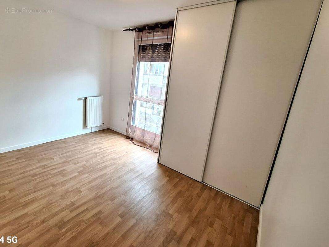 Appartement à COLOMBES