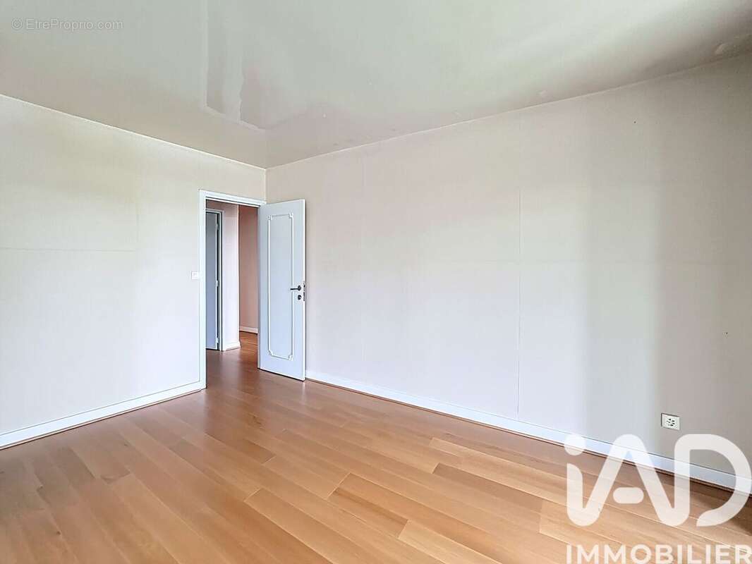 Photo 5 - Appartement à DEUIL-LA-BARRE