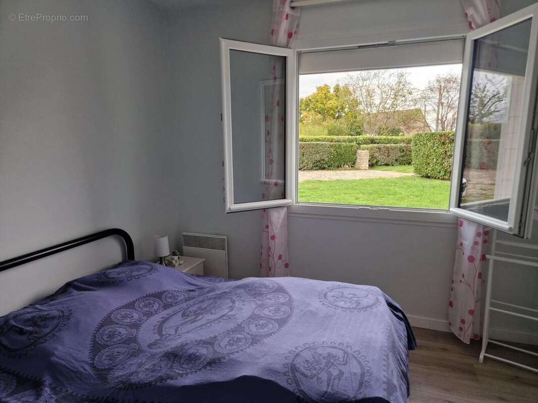 Photo 8 - Maison à DENEUILLE-LES-CHANTELLE