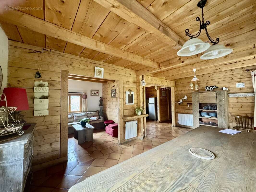 Maison à SAINT-PIERRE-DELS-FORCATS