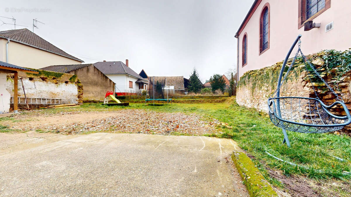 Maison à NIEDERMODERN
