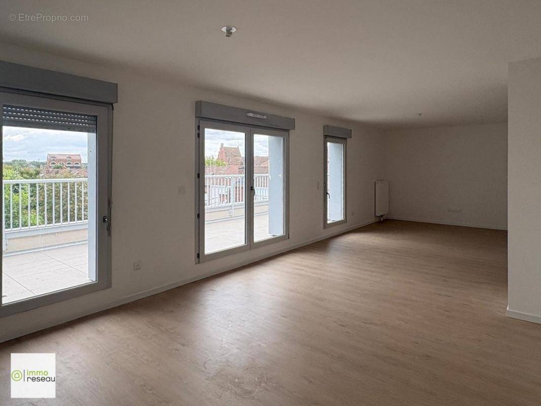 Appartement en résidence - photo 1