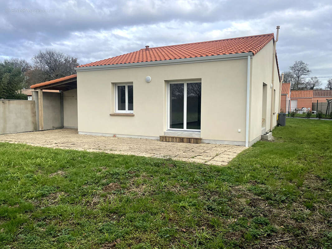 Maison à SAINT-PHILBERT-DE-GRAND-LIEU