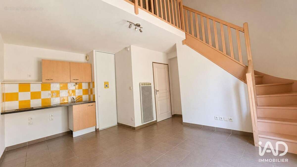 Maison 34 m² à Colombiers  - photo 4