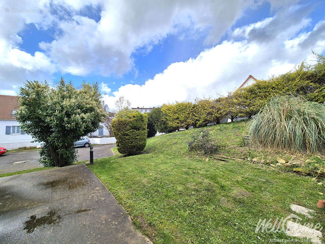 Appartement à SAINT-OUEN-L'AUMONE